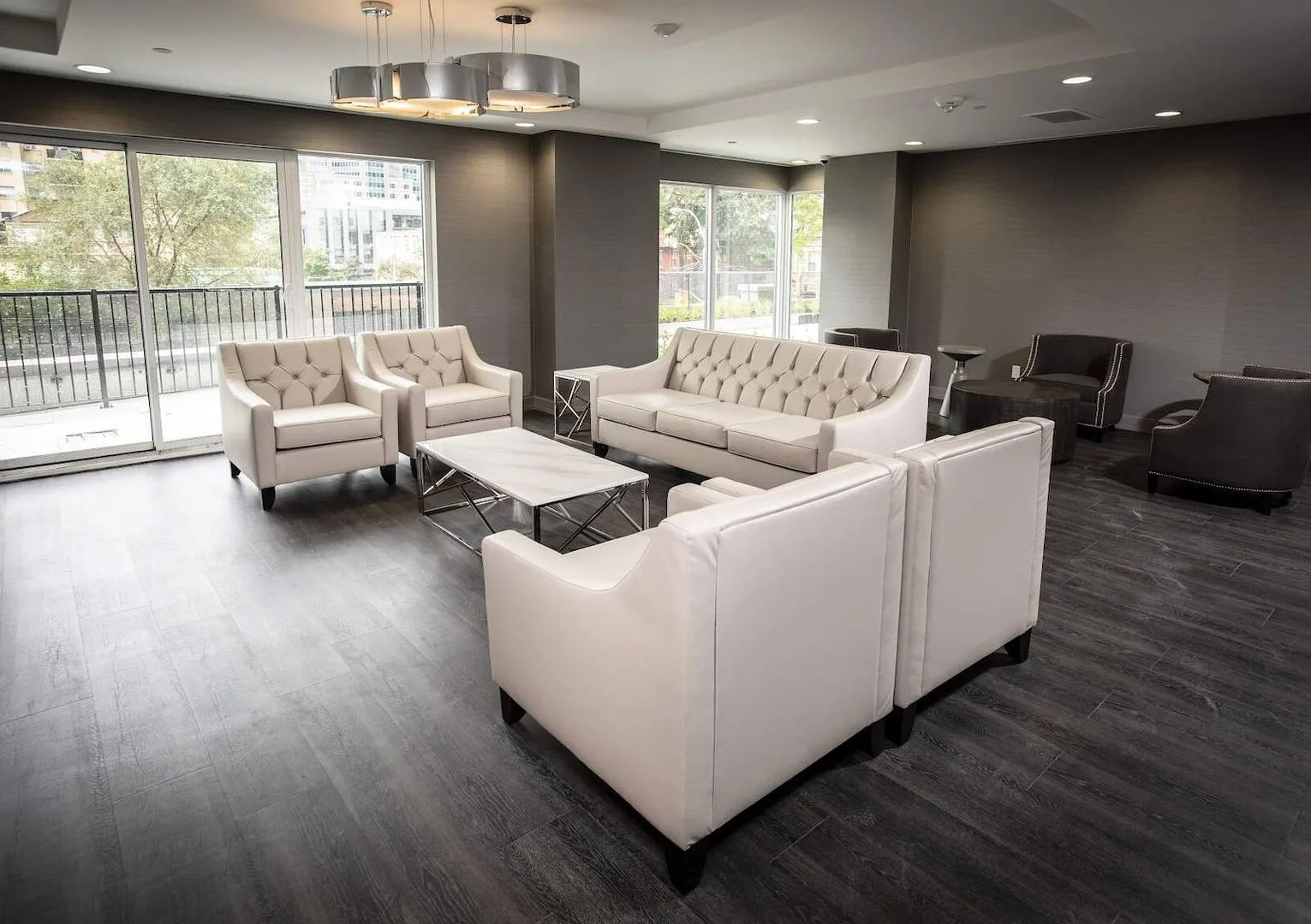 561 Sherbourne