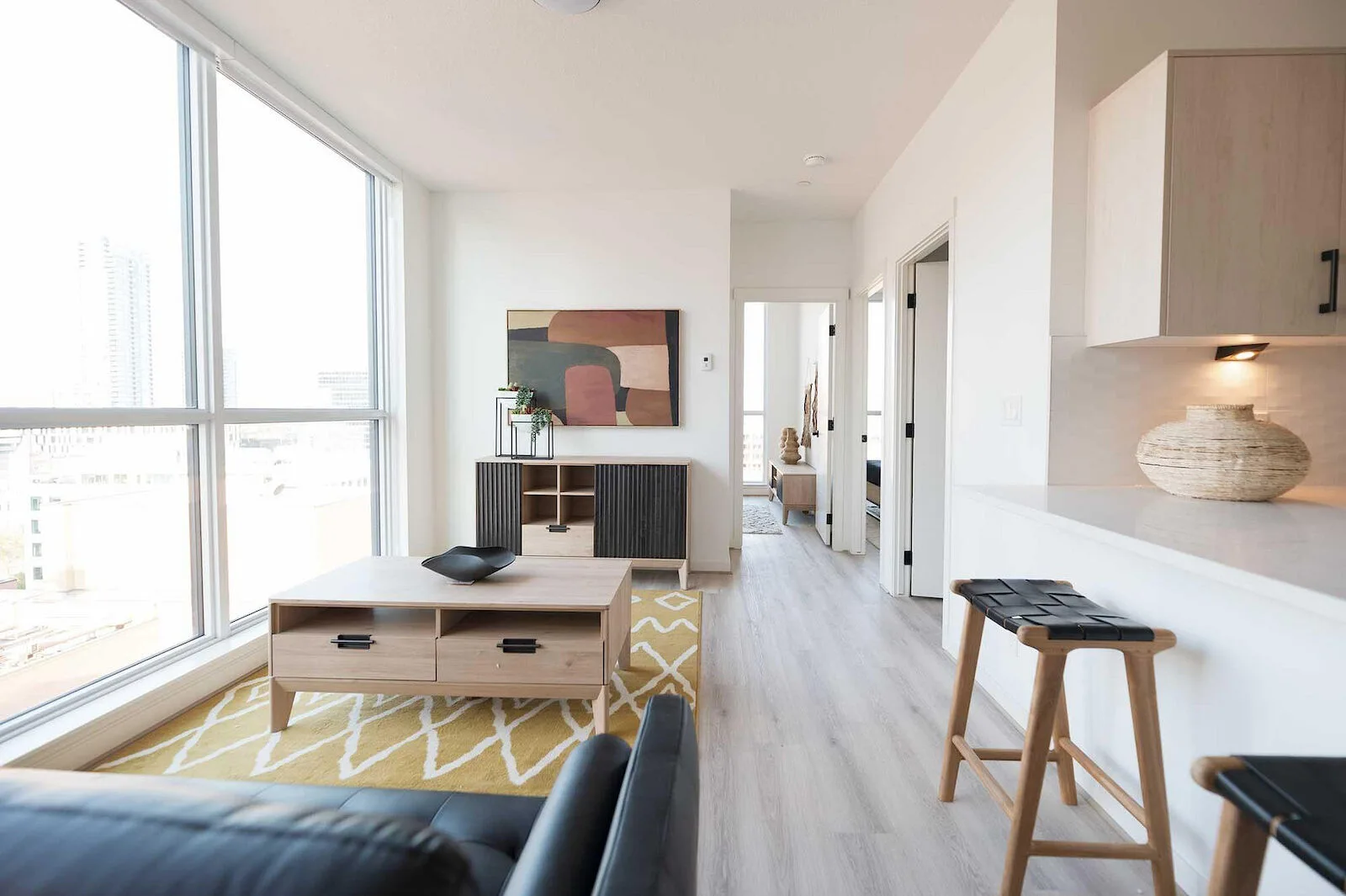 The HAT @ 9th - Apartment Rentals in Downtown Calgary