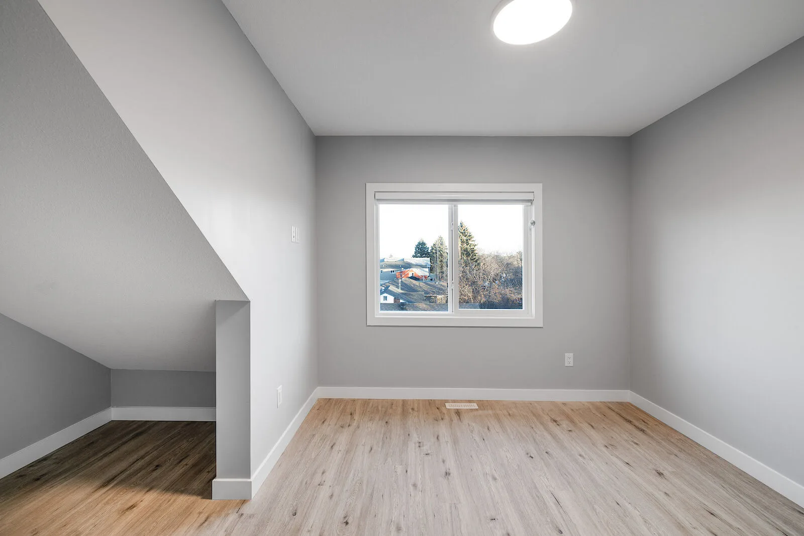 Bonnie Doon new homes, with 3 master suites!