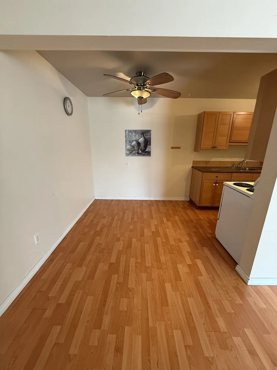 (PN 0236) Comfortable 2-Bed Condo w/ Patio & Utilities Included!