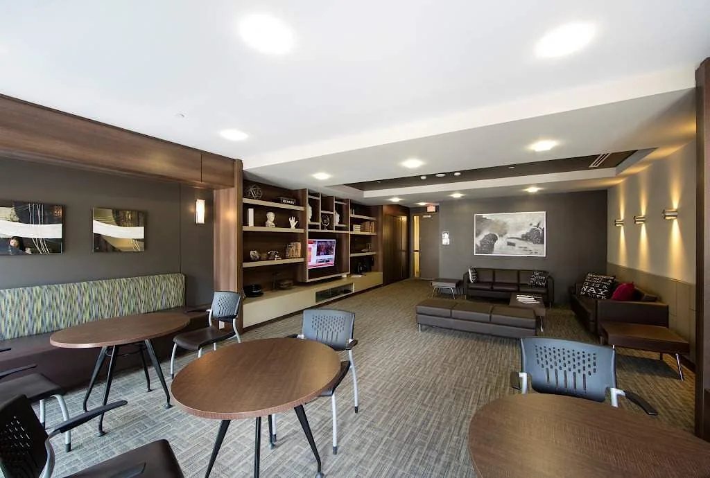Downtown Toronto apartments for rent with high walkability near Yonge-Dundas Square