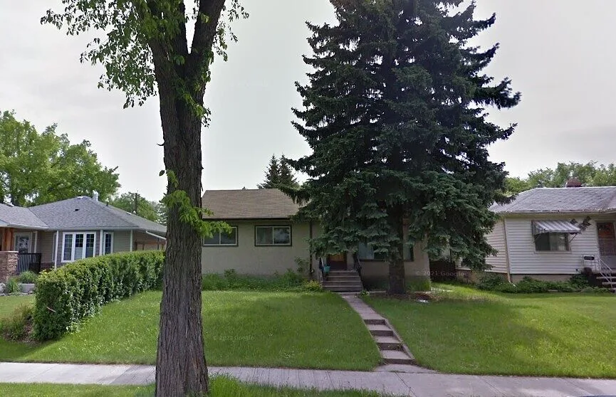 SF213 | 1 MONTH FREE | Spacious 4 Bedroom Main Floor Home –NW Edmonton