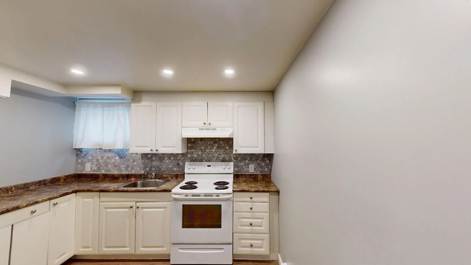 14720 104 Ave Nw - BSMT