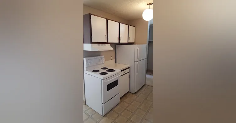 309-432 Huntsville Crescent NW