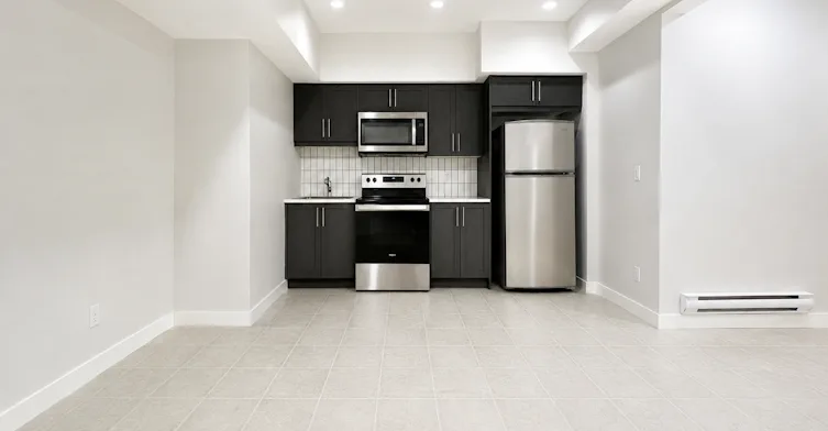 105B-105B Belmont Drive Southwest