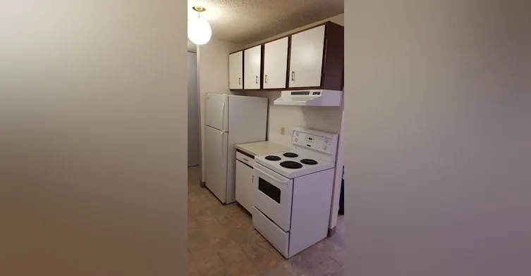 109-432 Huntsville Crescent NW