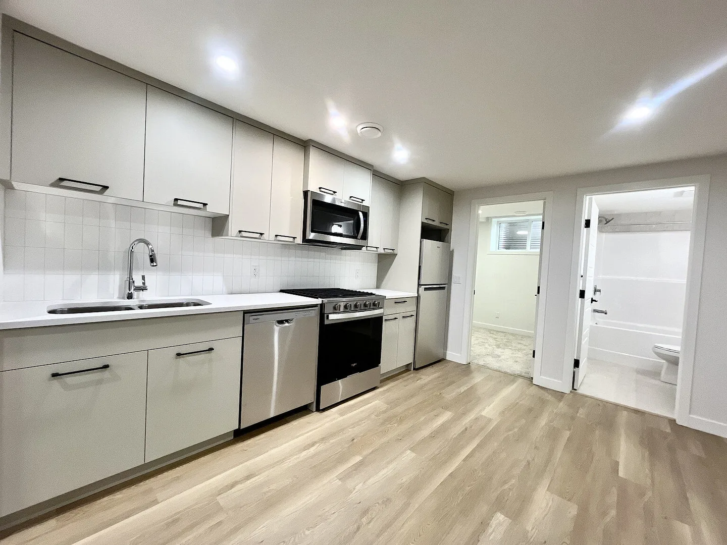 America/Edmonton