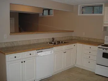 2 Bedroom Lower Suite with Private Laundry