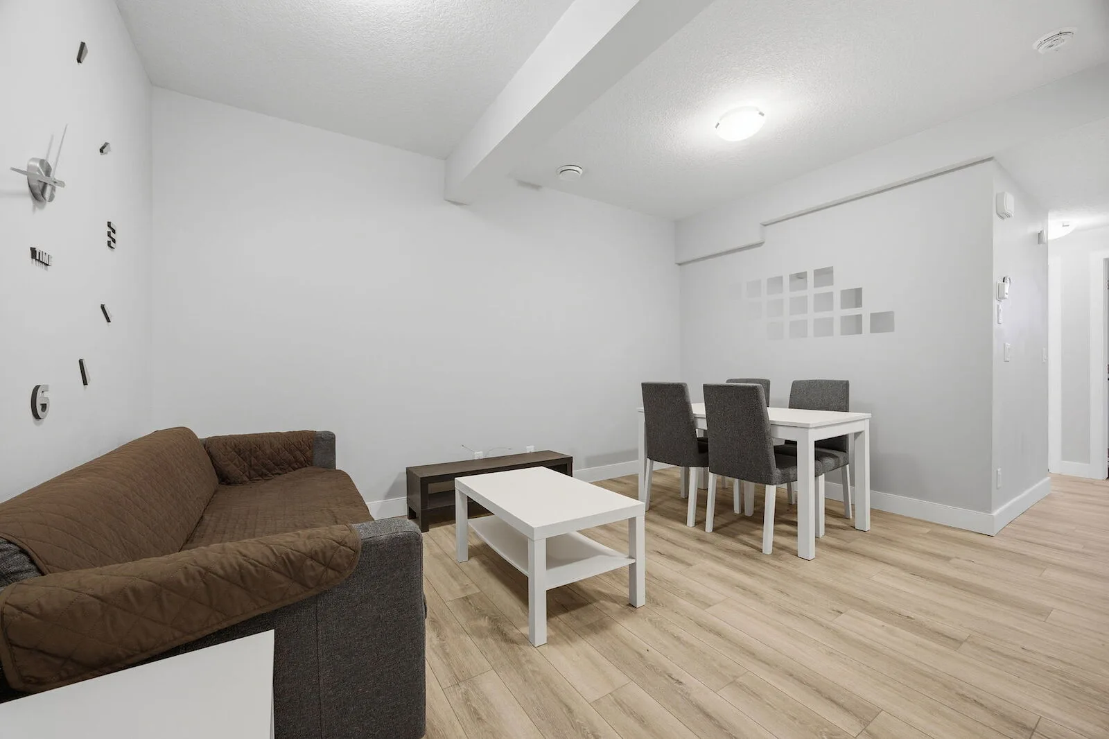 2 Bed 1 Bath FURNISHED Basement Suite in Mahogany! (L508)