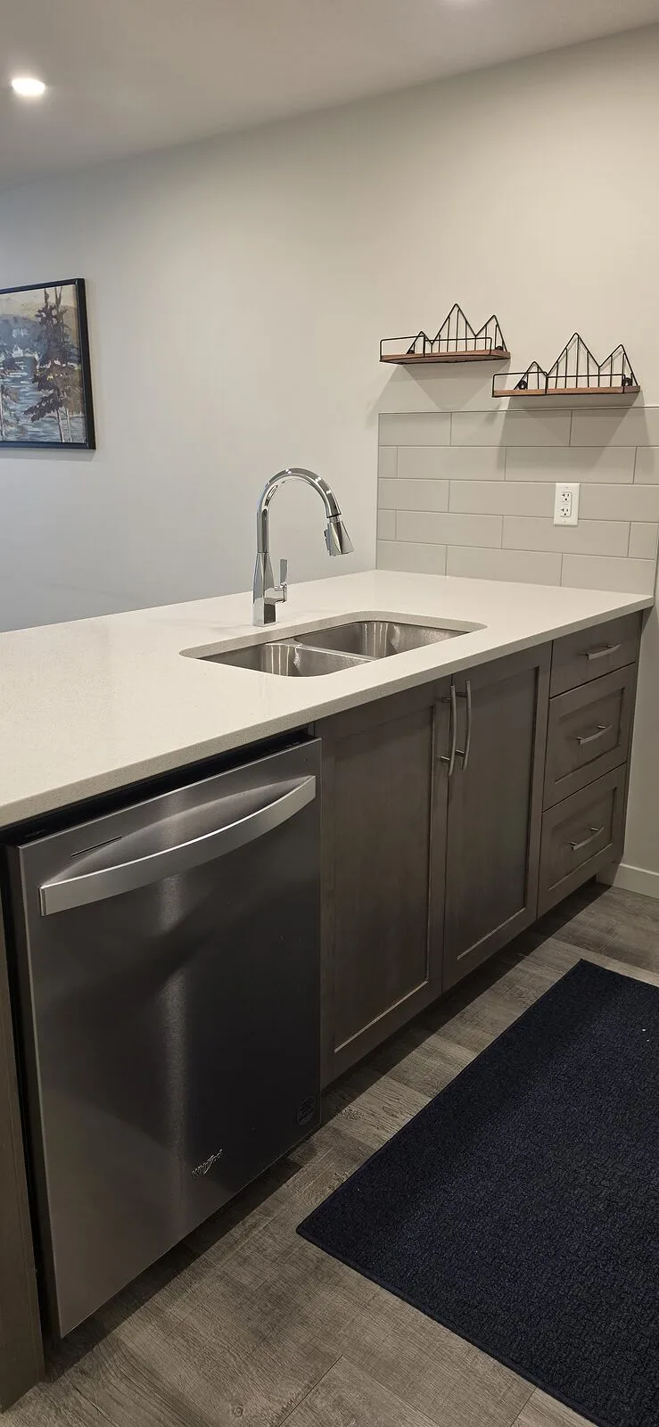 1 Bed 1 Bath apartment for rent in Rockland Park.