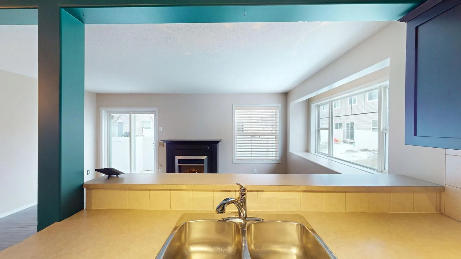 78-230 Edwards Drive SW