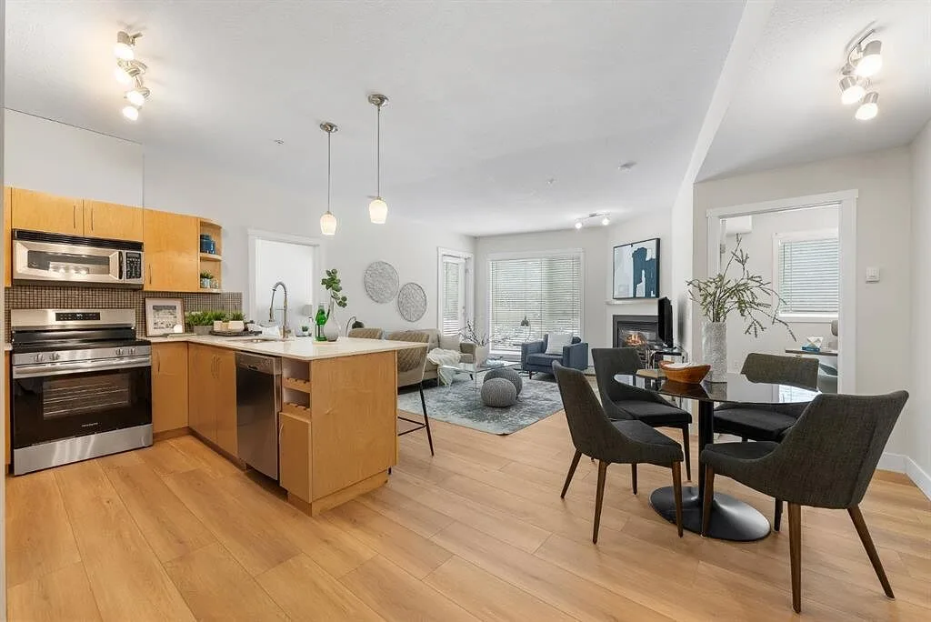 Welcome to this beautifully renovated and move-in ready 2 bedroom, 2 bathroom ground-floor unit in an unbeatable locatio