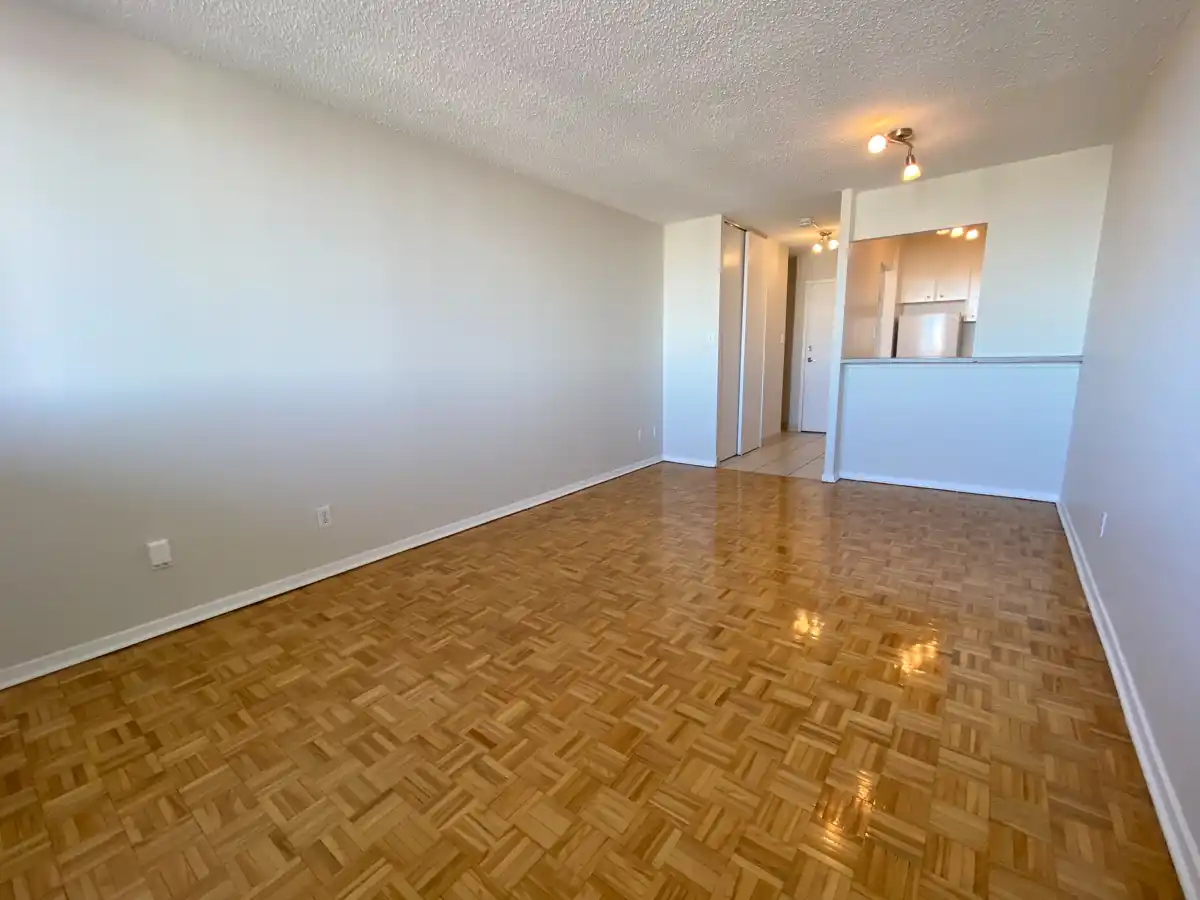 1025 Sherbrooke