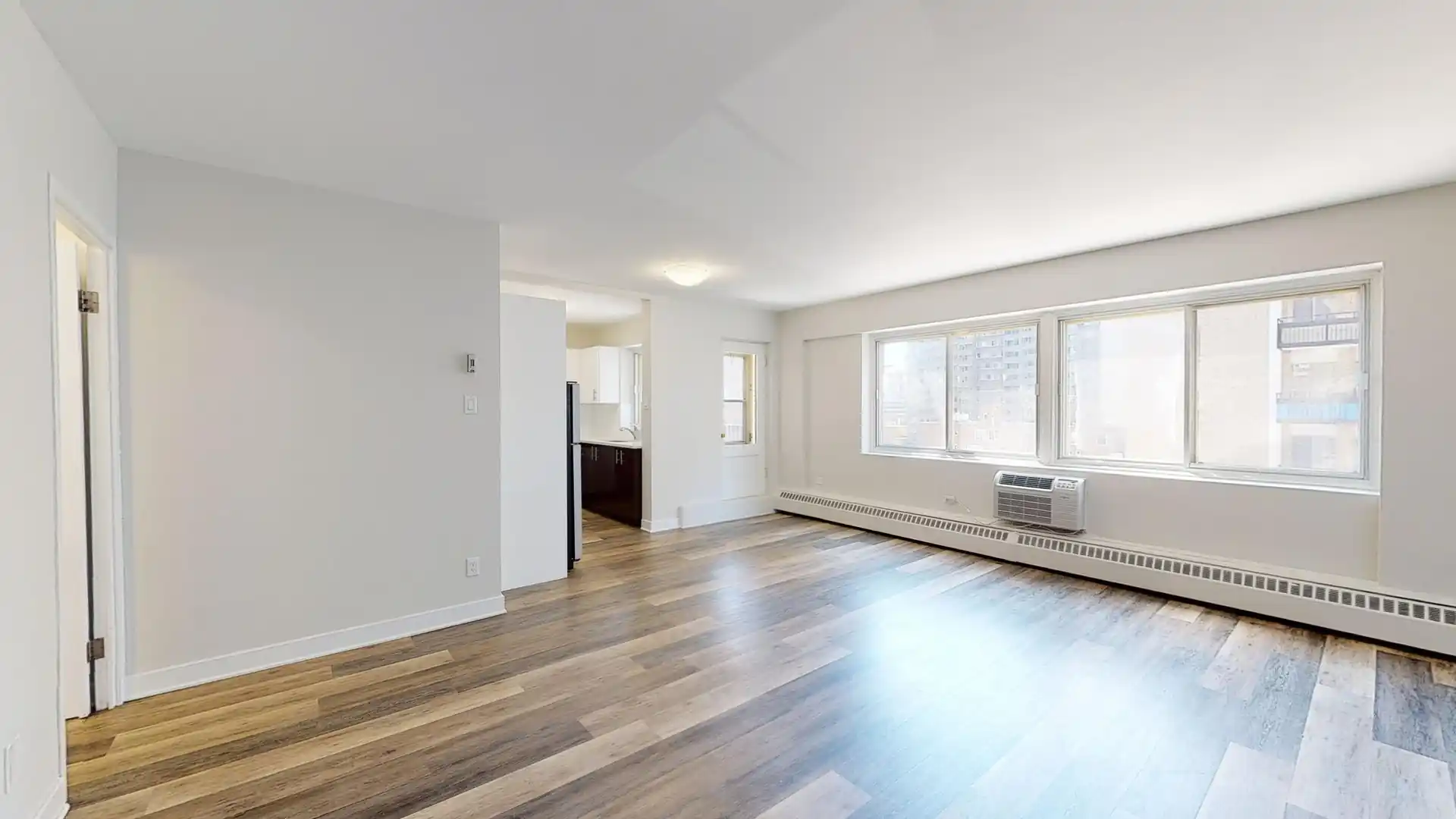 2255 Saint-Mathieu