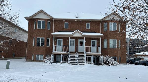 2 bedroom condo for rent starting June 01, 2026