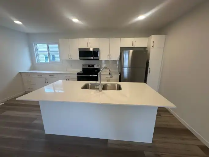 (PN 1139) Modern 3-Bedroom Townhome with Double Car Garage!
