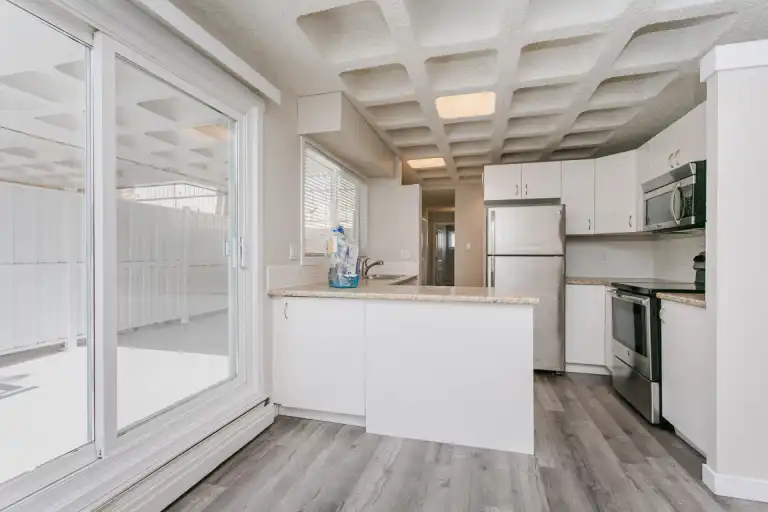 7715 159st