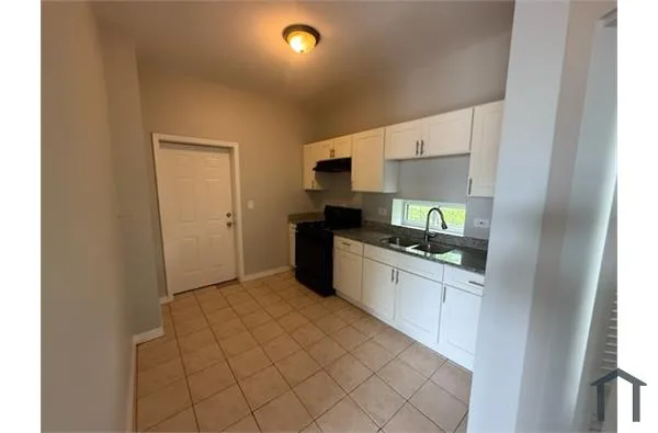 7040 S Emerald Ave Chicago, IL 60621, Chicago, Illinois